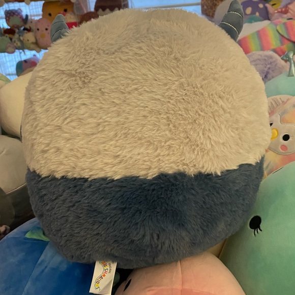 NWT 12” Horace the Yeti Fuzzamallows SQUISHMALLOWS - Picture 2 of 4